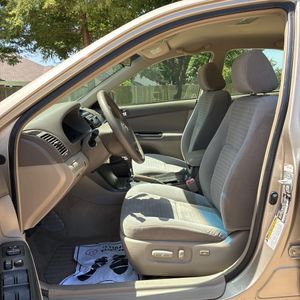 صورة مصغرة 32 لـ 2005 Toyota CAMRY LE