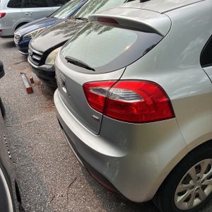 2013 KIA RIO 5-DOOR LX — фото 8
