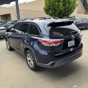 2014 Toyota HIGHLANDER XLE — фото 5