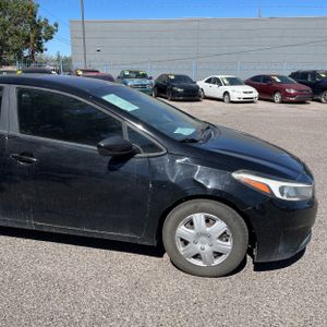 صورة مصغرة 13 لـ 2018 KIA FORTE LX