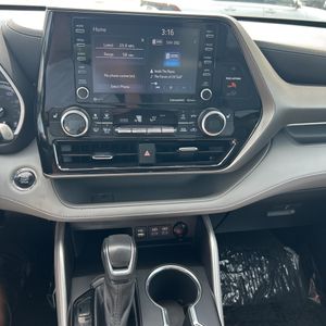 2022 Toyota HIGHLANDER XLE — миниатюра 37