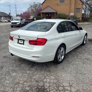 BMW 330I XDRIVE - 8