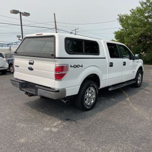 2012 FORD F-150 XLT photo 8