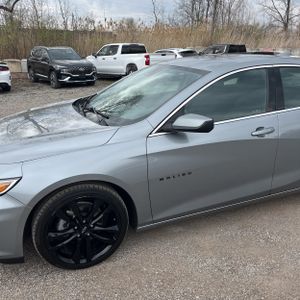 CHEVROLET MALIBU 1LT - 2