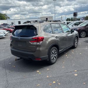 صورة 8 لـ 2020 Subaru FORESTER PREMIUM