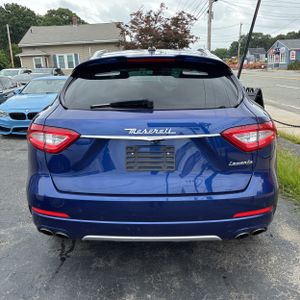 2017 Maserati LEVANTE S 照片 7