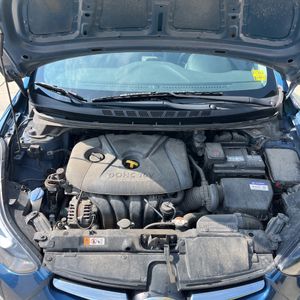 صورة مصغرة 43 لـ 2014 Hyundai ELANTRA SE