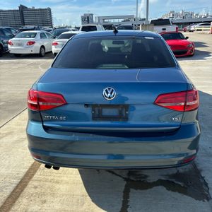 صورة 7 لـ 2015 Volkswagen JETTA 1.8T SE