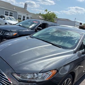 صورة 2 لـ 2020 FORD FUSION SE
