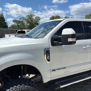 FORD F-250 SUPER DUTY LARIAT - 2