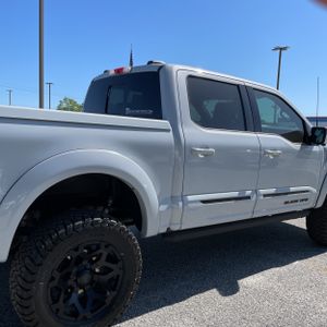 FORD F-150 LARIAT - 9