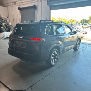 2025 Subaru FORESTER PREMIUM 照片 8
