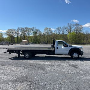 FORD F-550 CHASSIS XLT - 10
