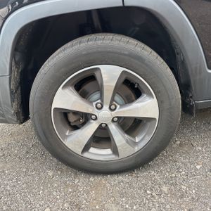 2019 JEEP CHEROKEE LIMITED 缩略图 19