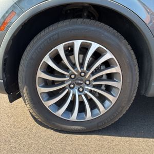 صورة مصغرة 17 لـ 2020 Lincoln AVIATOR RESERVE