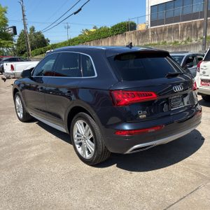 AUDI Q5 2.0T PREMIUM - 5