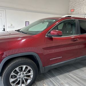 2019 JEEP CHEROKEE LATITUDE PLUS 照片 2
