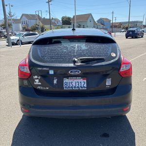 FORD FOCUS SE - 7