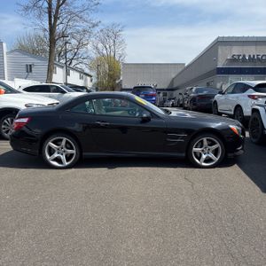 MERCEDES-BENZ SL - 10