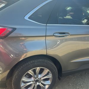FORD EDGE TITANIUM - 9