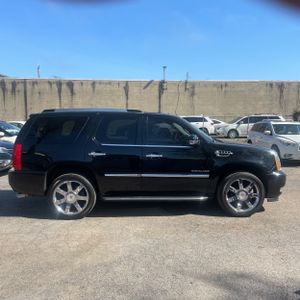 CADILLAC ESCALADE LUXURY - 10