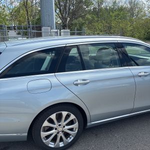 MERCEDES-BENZ E-CLASS - 9