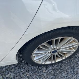 صورة مصغرة 46 لـ 2014 FORD FUSION SE