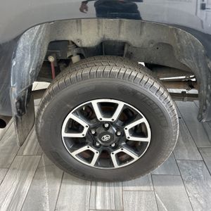 2016 Toyota TUNDRA LIMITED 缩略图 17