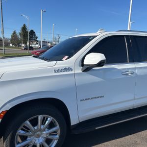 CHEVROLET SUBURBAN HIGH COUNTRY - 2