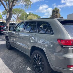 JEEP GRAND CHEROKEE ALTITUDE - 6