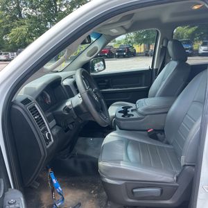 2019 RAM 1500 CLASSIC TRADESMAN — фото 32