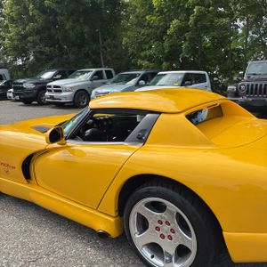 صورة 6 لـ 2001 Dodge VIPER RT/10
