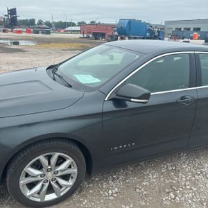 2019 Chevrolet IMPALA LT — фото 2