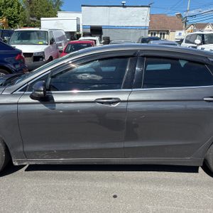 FORD FUSION TITANIUM - 4