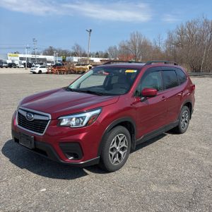 SUBARU FORESTER PREMIUM - 1