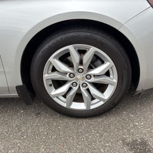 2017 Chevrolet IMPALA LT — миниатюра 20