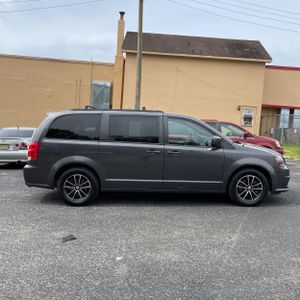 DODGE GRAND CARAVAN - 10