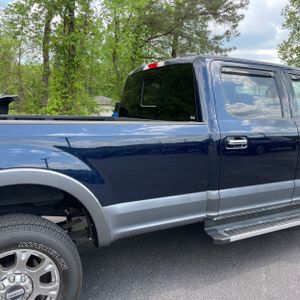 FORD F-350 SUPER DUTY LARIAT - 9