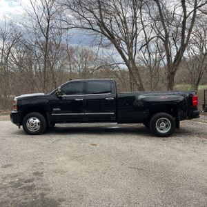 CHEVROLET SILVERADO 3500HD HIGH COUNTRY - 3