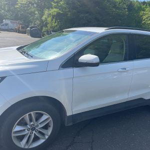 FORD EDGE SEL - 2