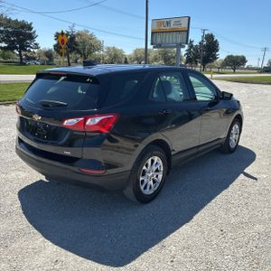 CHEVROLET EQUINOX LS - 8