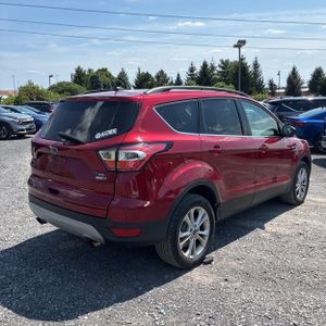 2017 FORD ESCAPE SE 照片 8