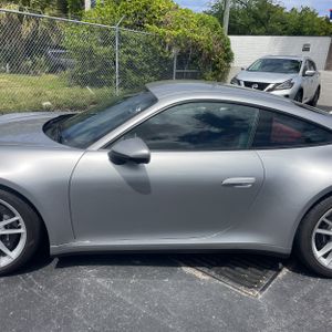 PORSCHE 911 CARRERA - 4