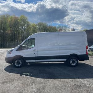 FORD TRANSIT 250 - 3