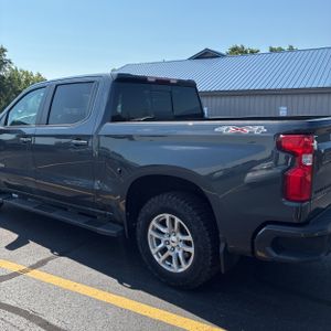 صورة 6 لـ 2020 Chevrolet SILVERADO 1500 RST