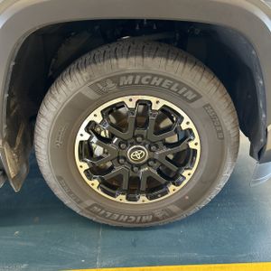 صورة مصغرة 20 لـ 2026 Toyota SEQUOIA SR5