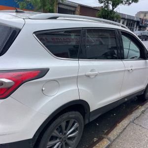 FORD ESCAPE TITANIUM - 9