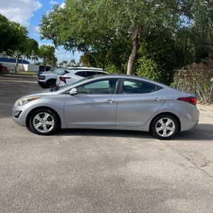 HYUNDAI ELANTRA VALUE EDITION - 3