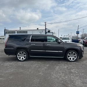 CADILLAC ESCALADE ESV LUXURY - 10