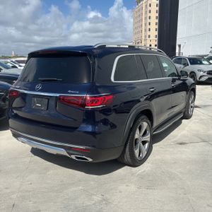 MERCEDES-BENZ GLS - 7